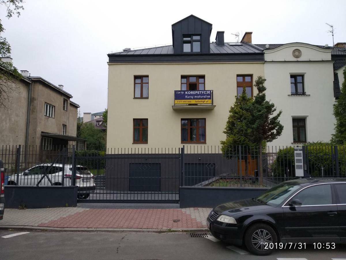 Bob Apartments Краков Экстерьер фото